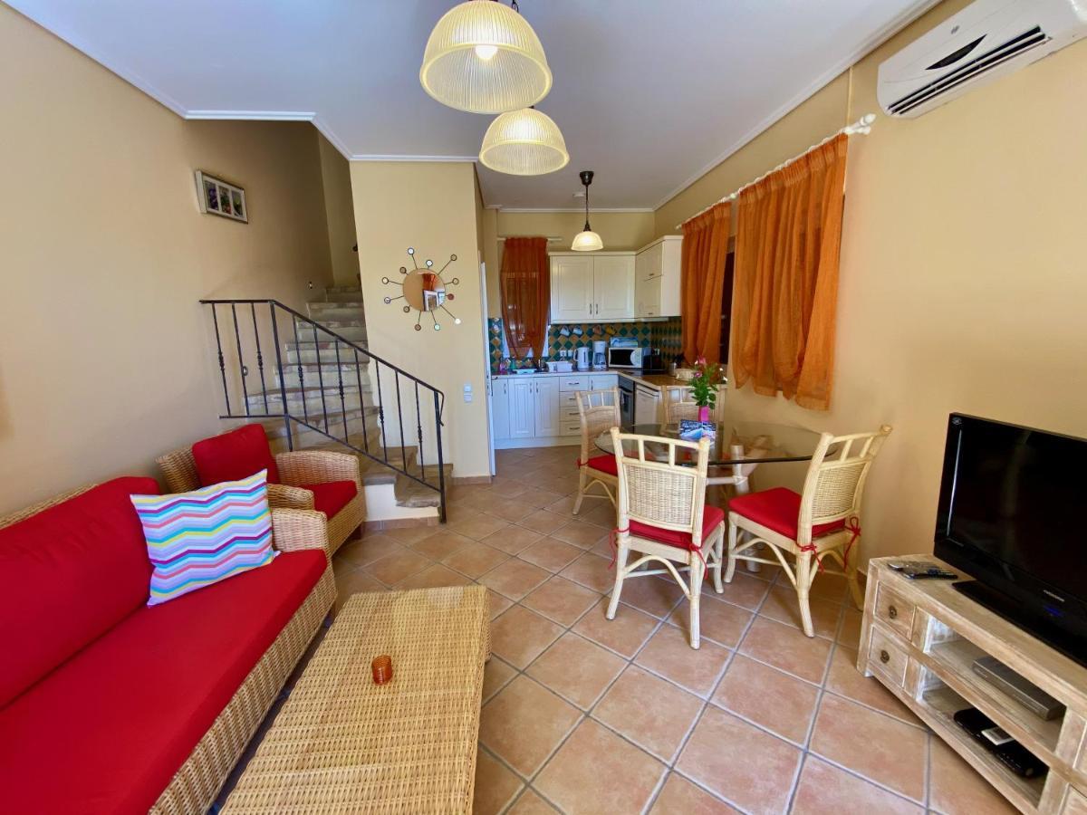 La Riviera Barbati Seaside Apartments & Villas Dış mekan fotoğraf