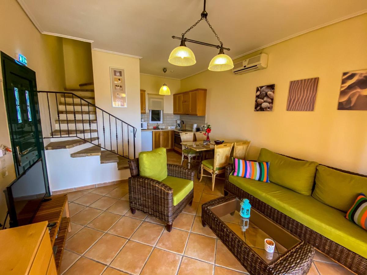 La Riviera Barbati Seaside Apartments & Villas Dış mekan fotoğraf
