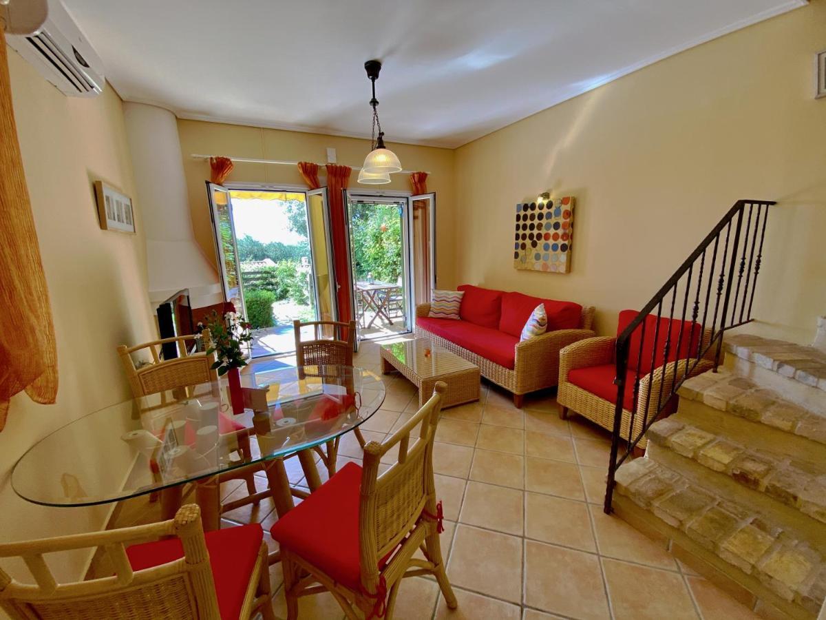 La Riviera Barbati Seaside Apartments & Villas Dış mekan fotoğraf