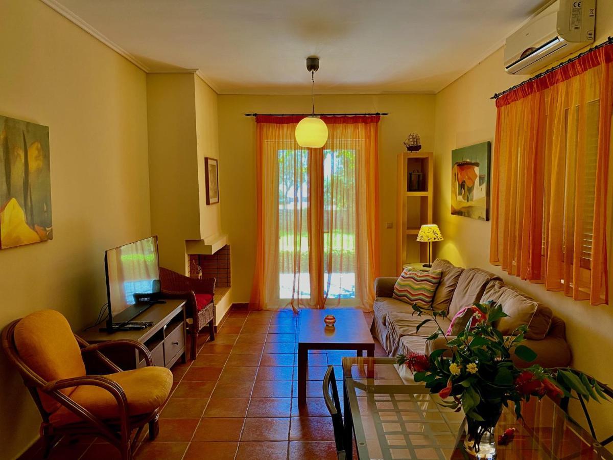 La Riviera Barbati Seaside Apartments & Villas Dış mekan fotoğraf