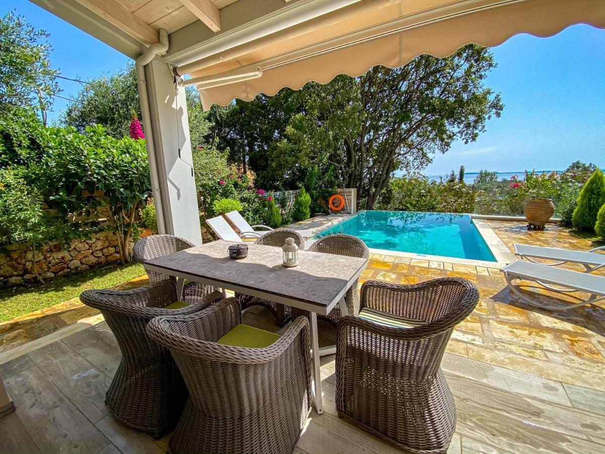 La Riviera Barbati Seaside Apartments & Villas Dış mekan fotoğraf