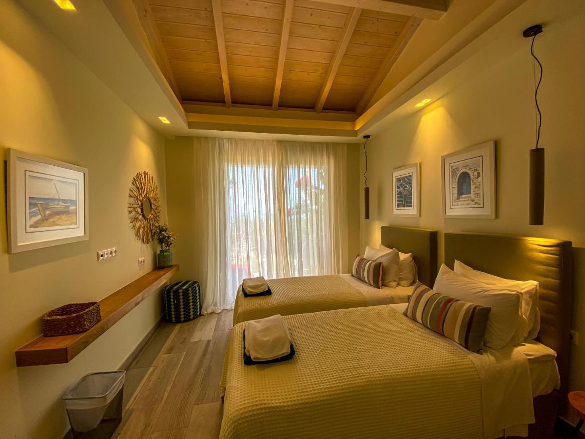 La Riviera Barbati Seaside Apartments & Villas Dış mekan fotoğraf